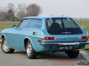 Image 2/39 of Volvo 1800 ES (1972)