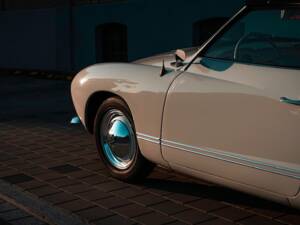 Immagine 27/69 di Volkswagen Karmann Ghia 1200 (1958)