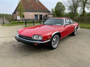 Image 4/7 de Jaguar XJ-S V12 (1990)