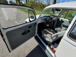 Image 14/17 of Volkswagen Beetle 1600 Mexico (1995)
