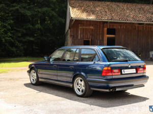 Afbeelding 6/64 van BMW M5 Touring (1992)