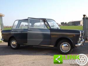 Image 7/10 of FIAT 1100 R (1967)
