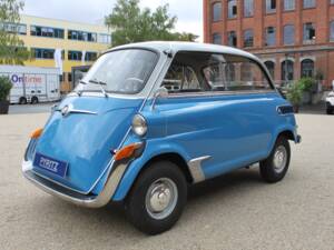 Image 2/17 of BMW 600 (1959)