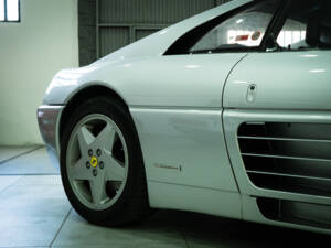 Image 9/25 de Ferrari 348 TB (1989)