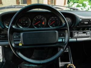 Bild 37/50 von Porsche 911 Carrera 3.2 (1986)