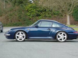 Image 10/50 of Porsche 911 Carrera S (1997)