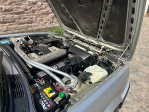 Image 20/29 of BMW 318i (1991)