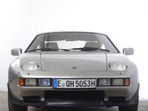 Image 1/20 de Porsche 928 S (1981)