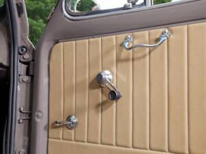 Image 20/33 of FIAT 500 L (1972)