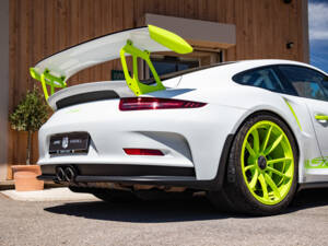 Image 20/50 of Porsche 911 GT3 RS (2016)
