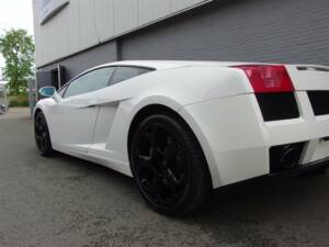 Image 37/100 of Lamborghini Gallardo (2005)