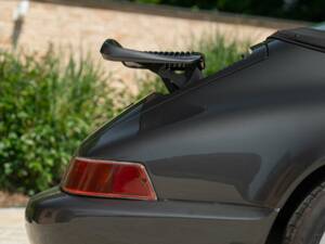 Immagine 21/50 di Porsche 911 Carrera 4 (1990)