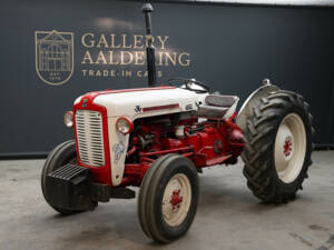 Image 27/46 of Massey-Ferguson MF 35 (1958)