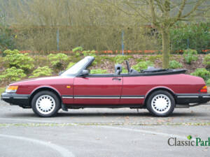 Immagine 2/50 di Saab 900 2.1 i 16V (1993)