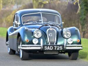 Image 7/50 of Jaguar XK 140 FHC (1956)