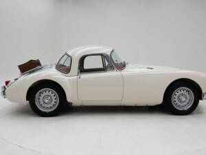 Bild 9/15 von MG MGA Twin Cam (1959)