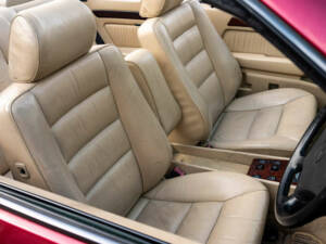 Image 39/50 of Mercedes-Benz E 320 (1994)