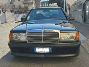 Afbeelding 7/10 van Mercedes-Benz 190 E 2.3-16 (1986)