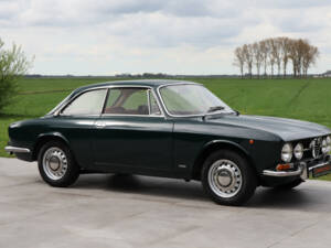 Image 50/50 of Alfa Romeo 1750 GT Veloce (1971)