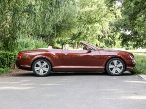 Bild 10/40 von Bentley Continental GTC (2007)