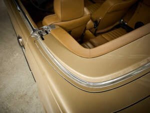 Image 78/99 of Mercedes-Benz 300 SL (1987)