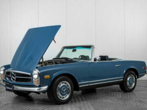 Image 41/50 of Mercedes-Benz 280 SL (1969)