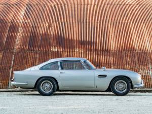 Image 5/48 de Aston Martin DB 5 (1965)