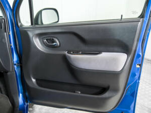 Bild 29/45 von Suzuki Wagon R+ (2004)