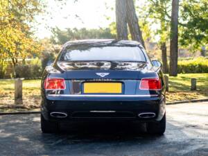 Image 7/31 de Bentley Continental Flying Spur (2013)