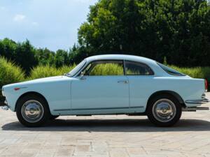 Image 5/50 of Alfa Romeo Giulietta Sprint (1960)