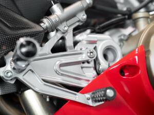 Bild 37/44 von Ducati DUMMY (2019)