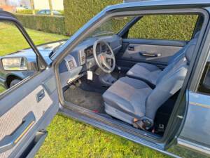 Image 11/27 de Peugeot 309 (1990)