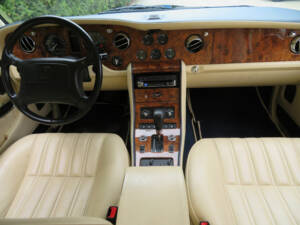 Image 10/19 of Bentley Brooklands R LWB (1997)