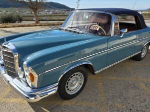 Immagine 33/40 di Mercedes-Benz 300 SE (1964)