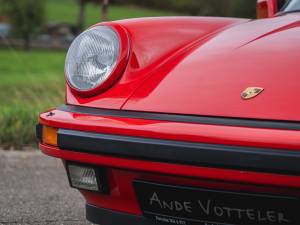 Immagine 10/34 di Porsche 911 Carrera 3.2 (1986)