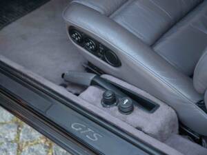 Image 35/63 of Porsche 928 GTS (1994)