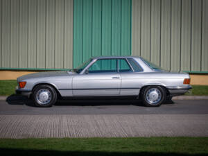 Imagen 3/39 de Mercedes-Benz 350 SLC (1972)