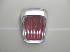 Image 16/16 of FIAT 500 L (1973)