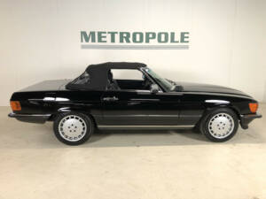 Imagen 4/31 de Mercedes-Benz 560 SL (1986)