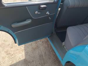 Bild 8/8 von Mercedes-Benz 219 (1959)