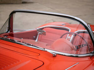 Bild 31/50 von Chevrolet Corvette (1958)