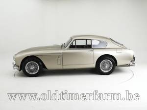 Image 8/15 of Aston Martin DB 2&#x2F;4 Mk III (1958)