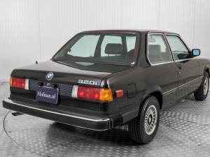 Afbeelding 29/50 van BMW 320i (1983)