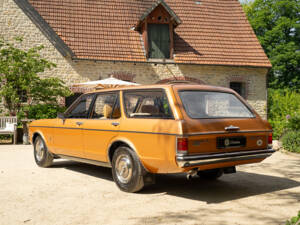Image 7/57 of Ford Granada Turnier 2,3 (1976)