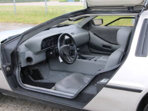 Image 63/92 of DeLorean DMC-12 (1982)