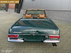 Image 37/45 de Mercedes-Benz 280 SL (1970)