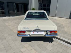 Image 30/30 of Mercedes-Benz 280 SL (1970)