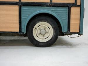 Image 2/15 of Citroën HY (1959)