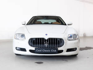 Image 2/39 de Maserati Quattroporte S 4.7 (2009)