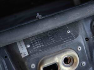 Image 61/63 of Porsche 928 GTS (1994)